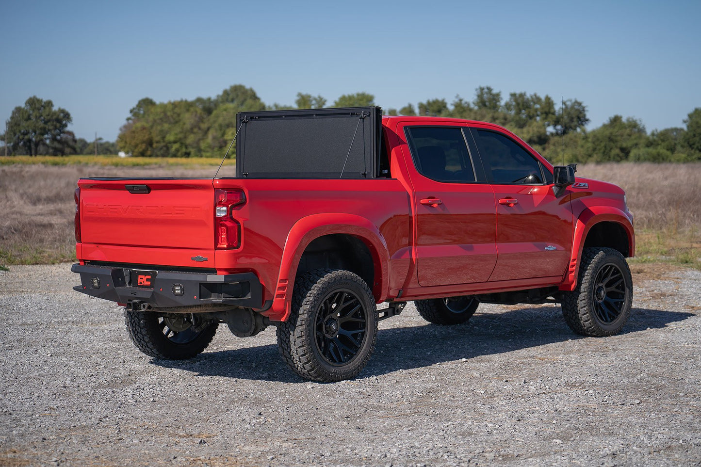 Hard Tri-Fold Flip Up Bed Cover | 5'10" Bed | Chevy/GMC Sierra 1500 (19-25)/Silverado 1500 (19-25)
