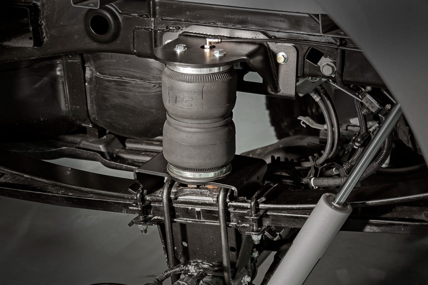 Air Spring Kit | 0-6" Lifts | Ford F-150 4WD (2021-2025)