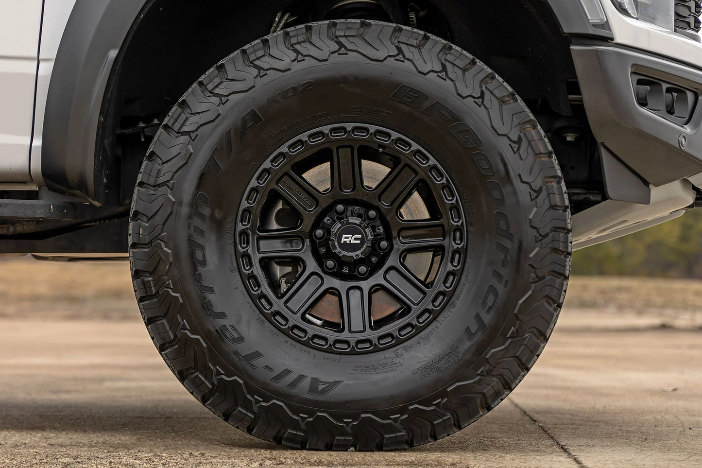 84 Series Wheel 17x8.5 6x5.5 0mm Offset