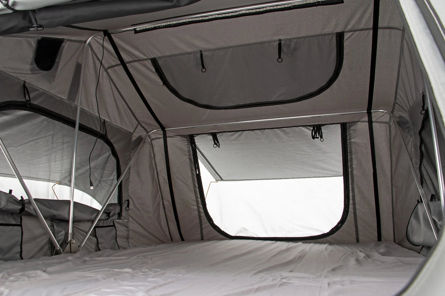 Vehicle Roof Top Tent