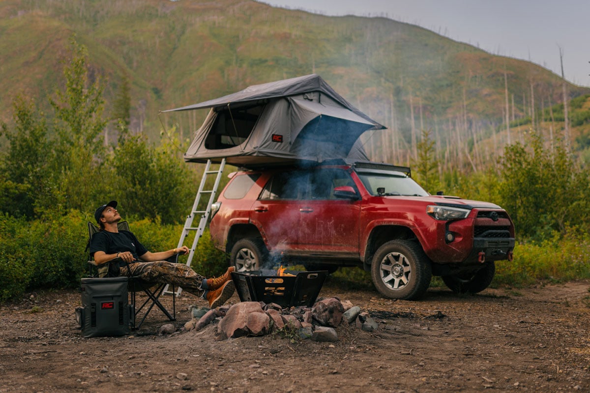 Vehicle Roof Top Tent