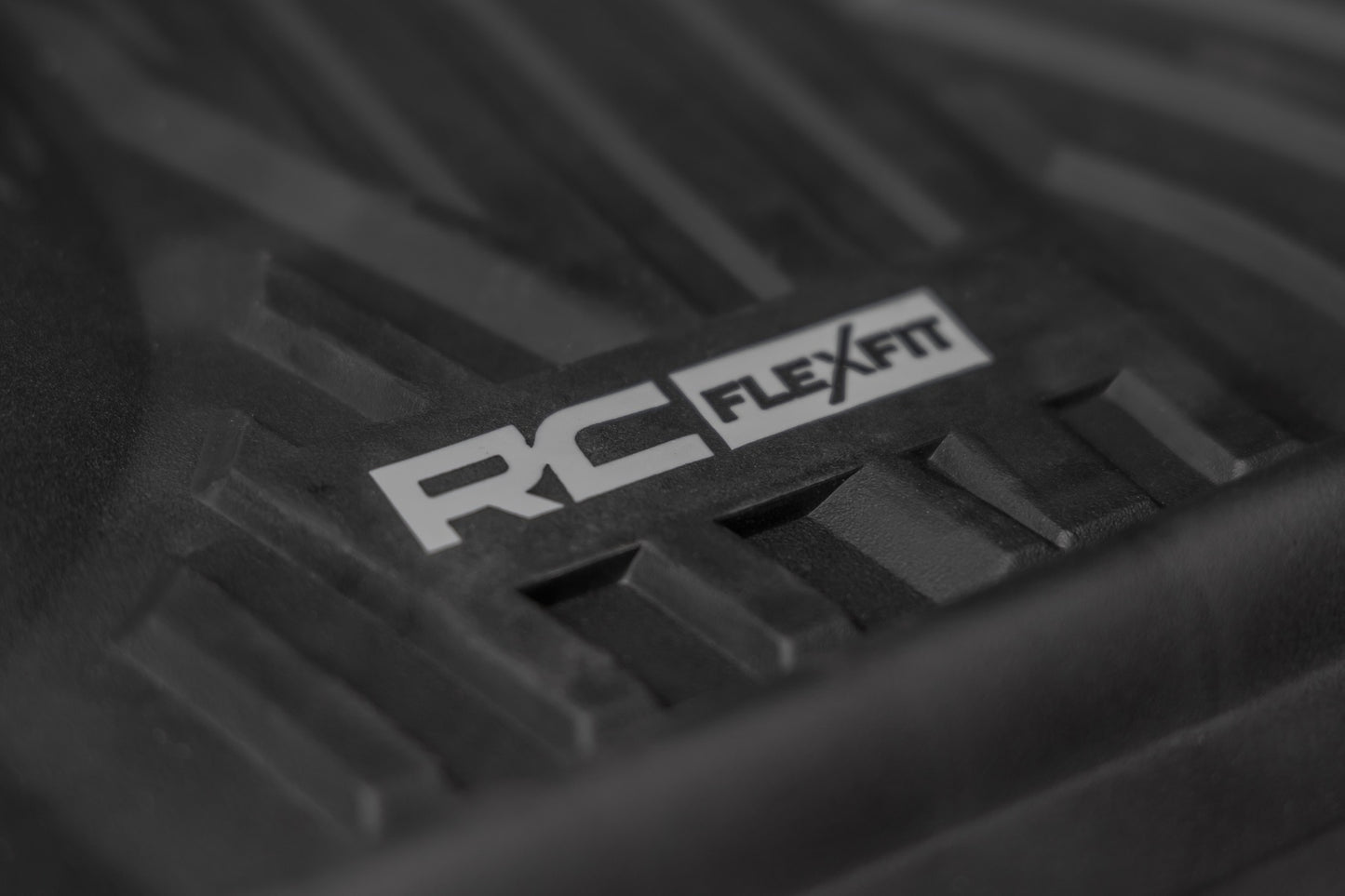 Flex-Fit Floor Mats | FR & RR | FR Bucket | Crew | Chevy/GMC 1500/2500HD/3500HD 2WD/4WD