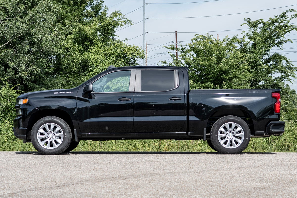 Lowering Shackles | 1-1.5 Inch | Chevy/GMC Sierra 1500 (19-25)/Silverado 1500 (19-25)