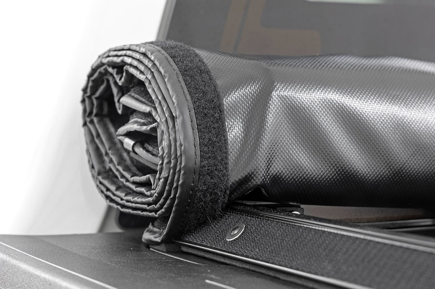 Soft Roll Up Bed Cover | 6'10" Bed | Ford F-250/F-350 Super Duty (17-25)