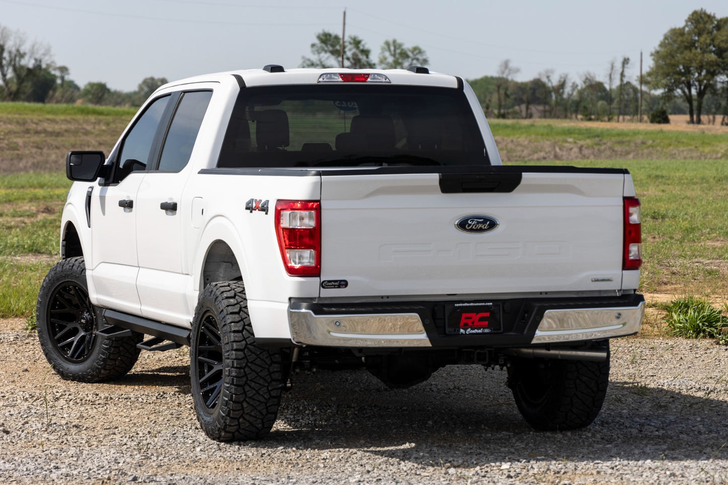 SRL2 Adj Aluminum Step | Crew Cab | Ford F-150/Lightning/F-250/F-350/Raptor (15-25)