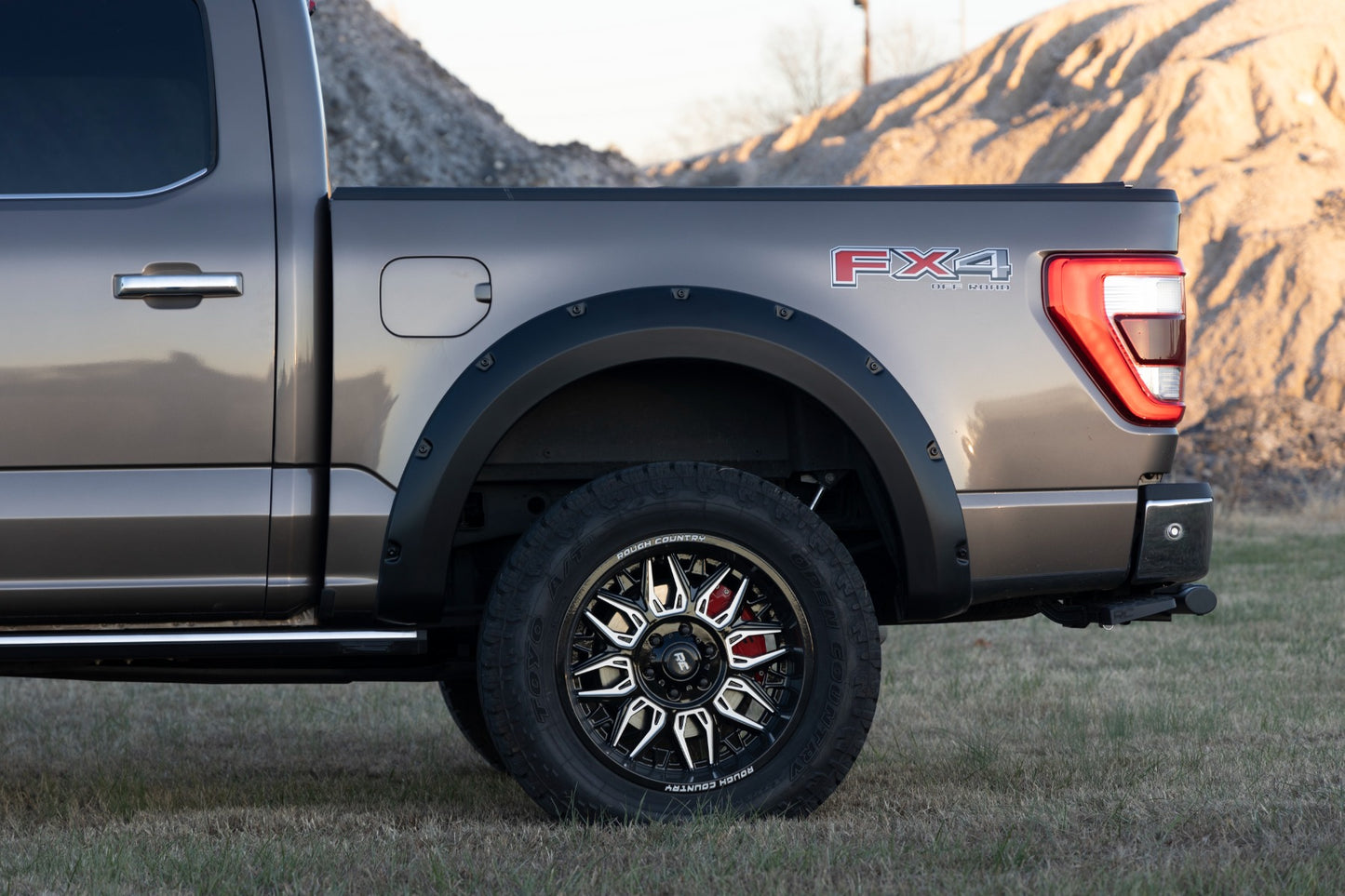 Pocket Fender Flares | CN Code Orange | Ford F-150 2WD/4WD (2021-2025)