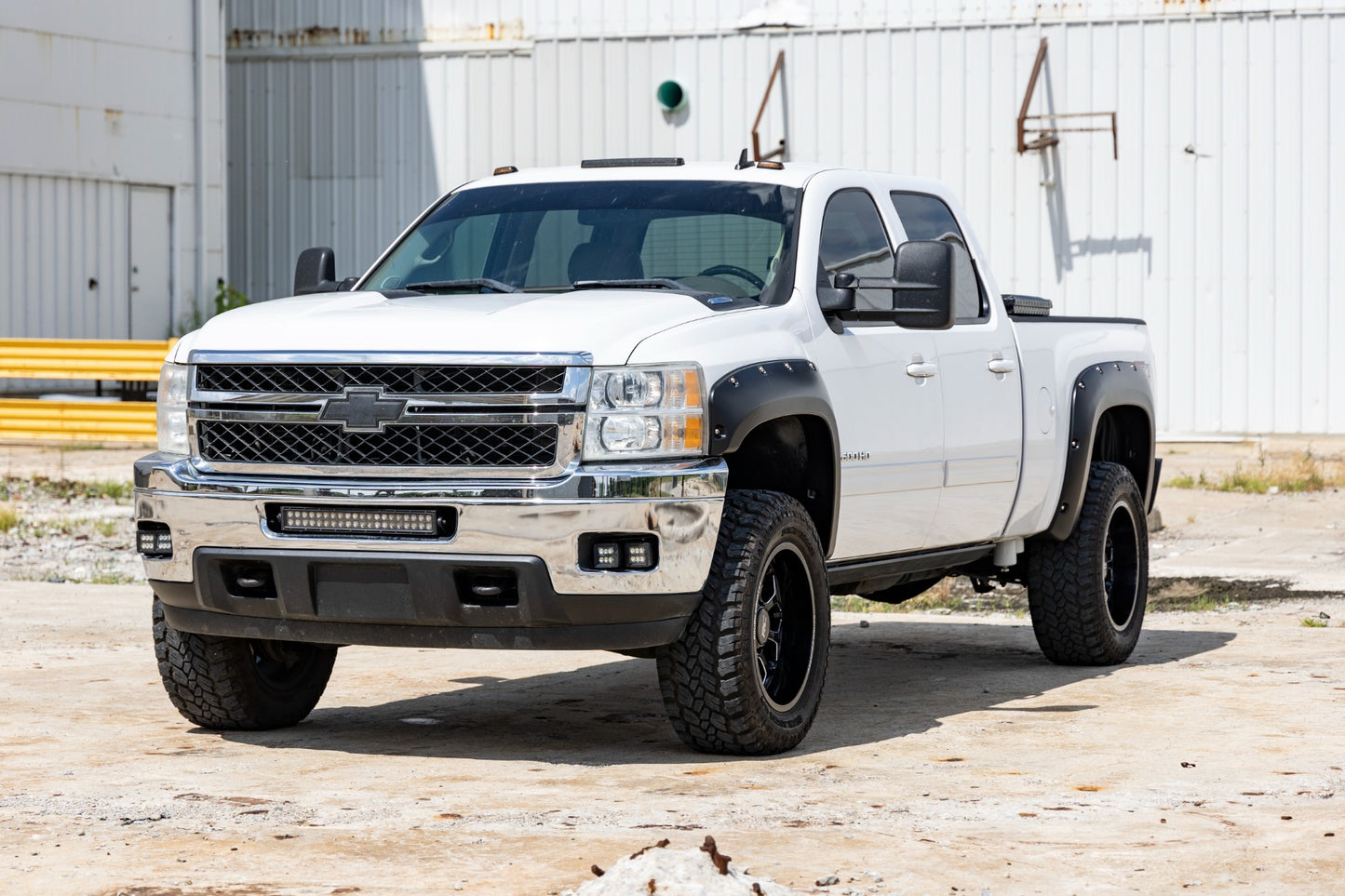 Pocket Fender Flares | 6'7" & 8' Bed | GIW Graystone | Chevy Silverado 1500/2500HD/3500HD (07-14)