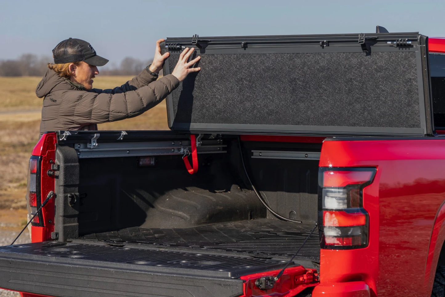 Hard Low Profile Bed Cover for 2022-2024 Nissan Frontier with Utili-Track