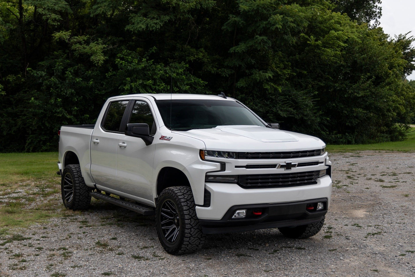 Hood Scoop | GB8 Mosaic Black | Chevy Silverado 1500 2WD/4WD (2019-2025 & Classic)
