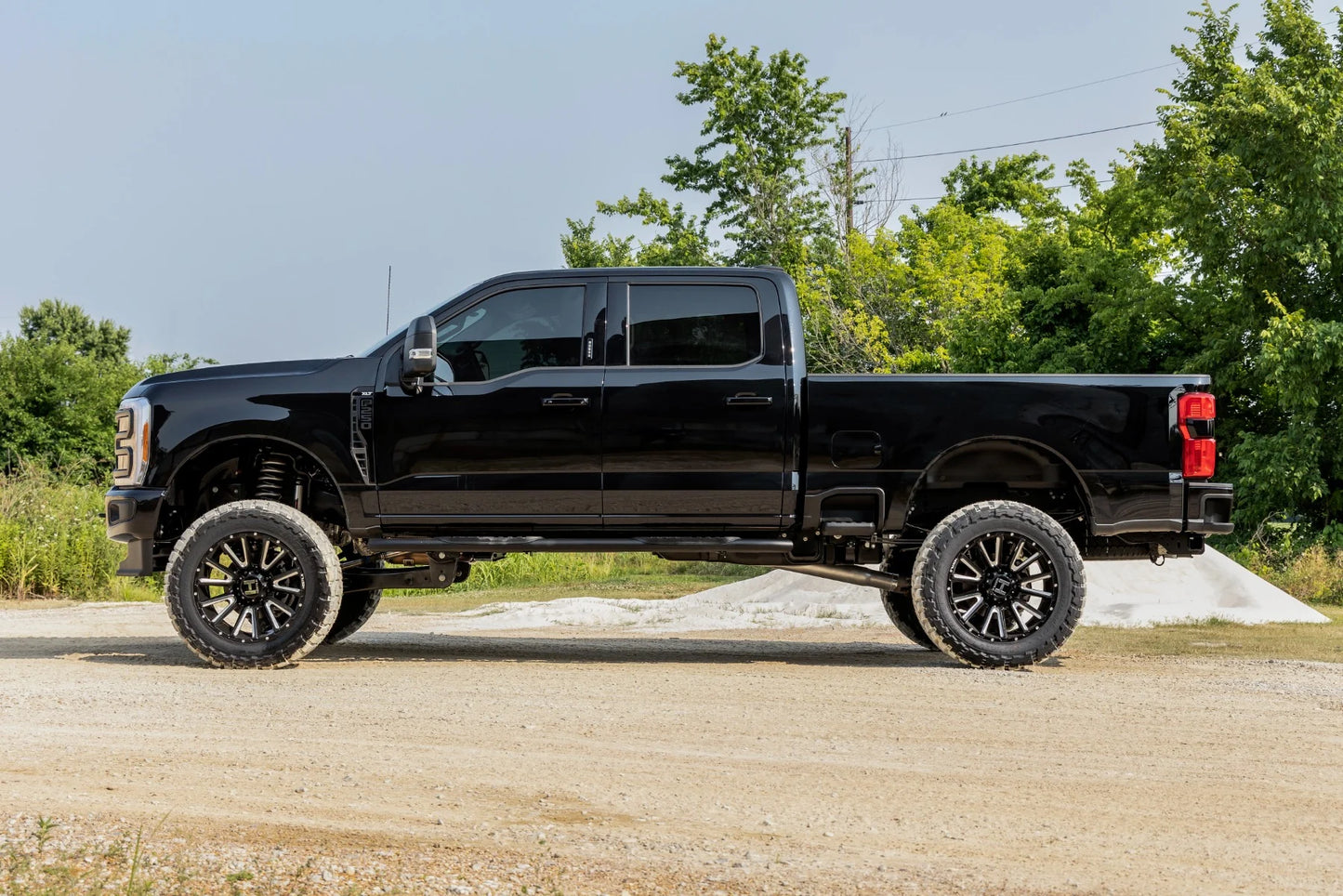 6 Inch Lift Kit for 2023-2024 Super Duty Gas Engines