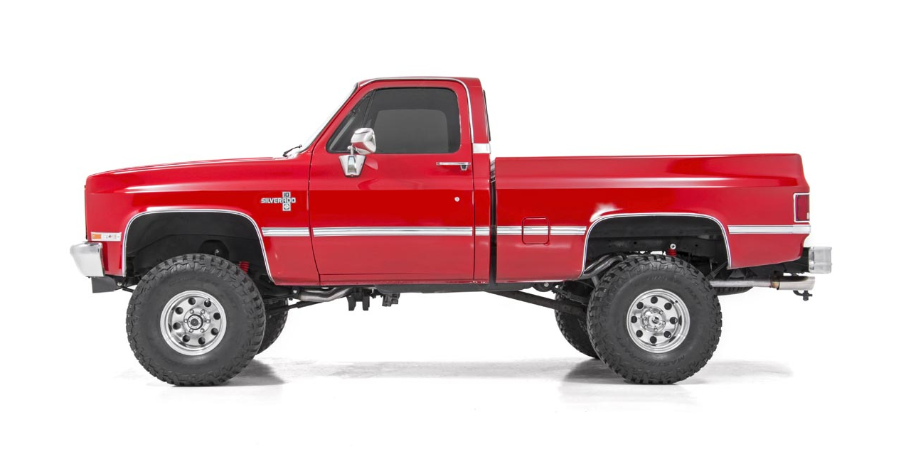 Rough Country 4 Inch Lift for 77-87 Chevy GMC K10