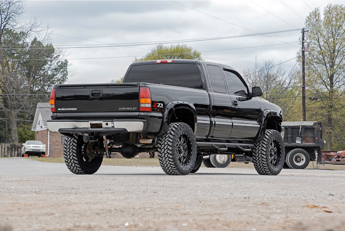 Rough Country 6 Inch Lift for 99-06 Silverado Sierra 1500