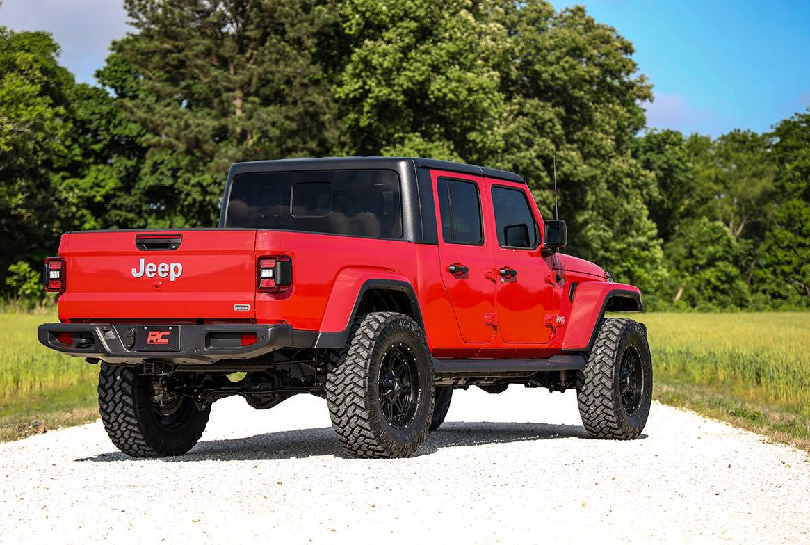 Rough Country 3.5 Inch Lift for Jeep Gladiator JT