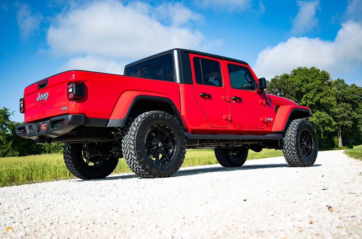 Rough Country 3.5 Inch Lift for Jeep Gladiator JT