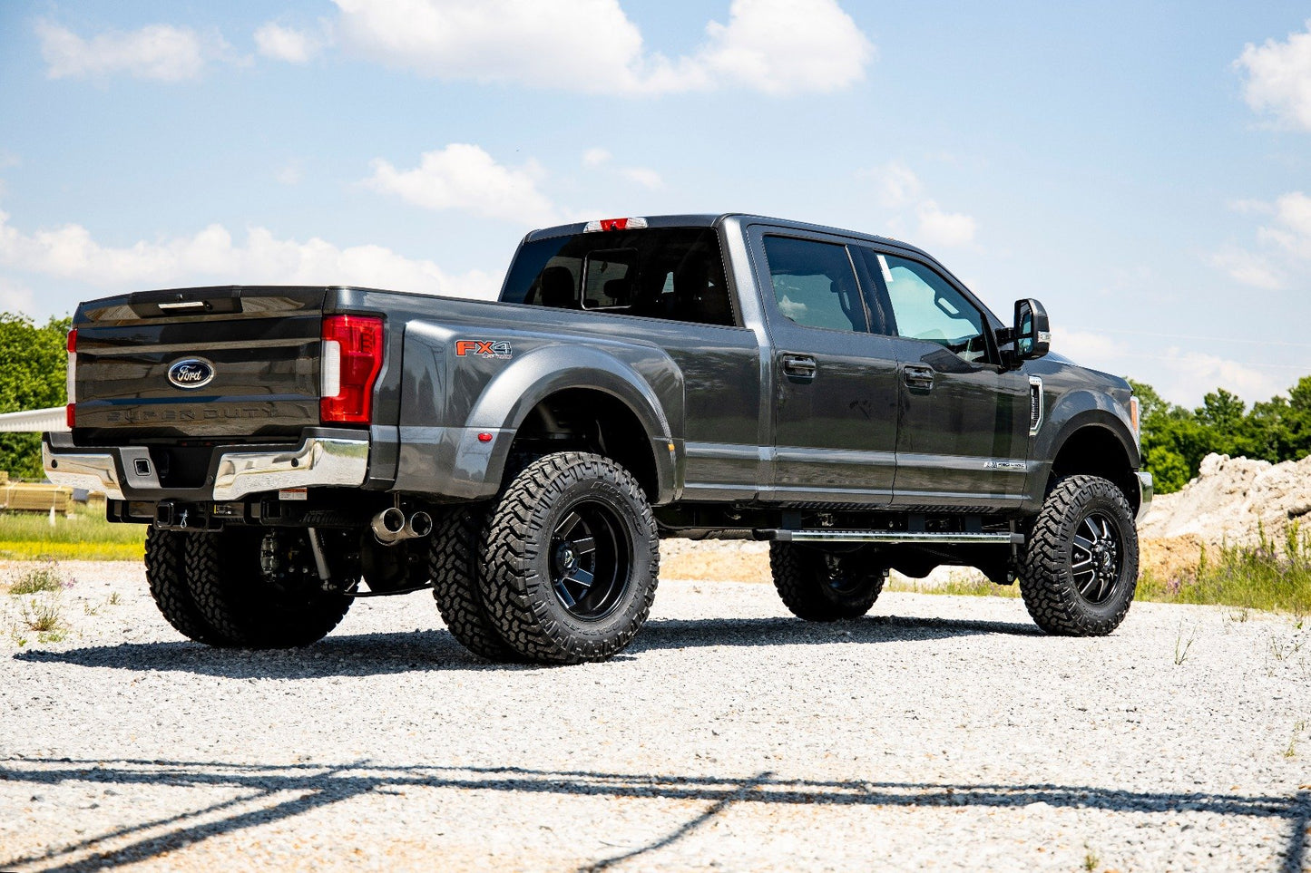 4.5 Inch Lift Kit | Dually | V2 | Ford F-350 Super Duty 4WD (2017-2022)