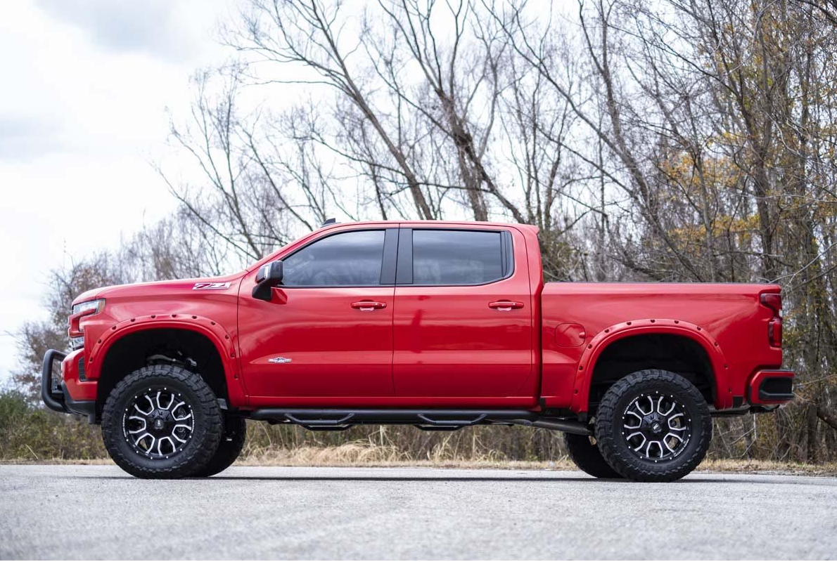 Rough Country Bull Bar With Light Bar for 2019-2021 Silverado