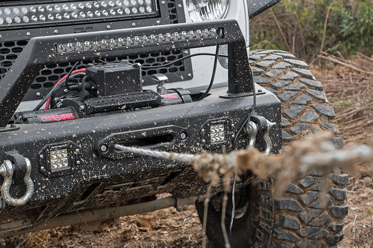 Rough Country 9,500LB Winch With Synthetic Line