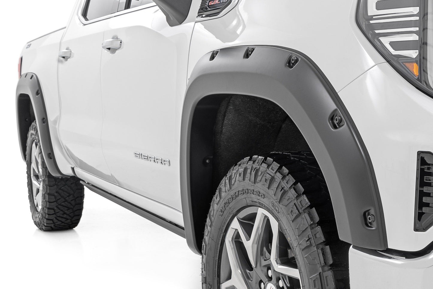 Pocket Fender Flares | GAN Silver Ice Metallic | GMC Sierra 1500 2WD/4WD (2019-2025 & Classic)