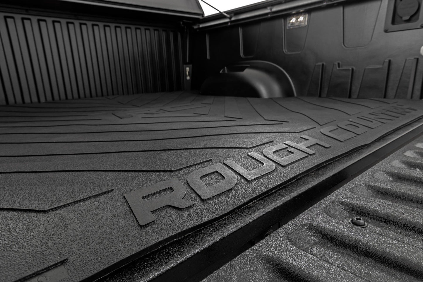 Bed Mat | 5'7" Bed | RC Logo | Toyota Tundra 2WD/4WD (2022-2025)