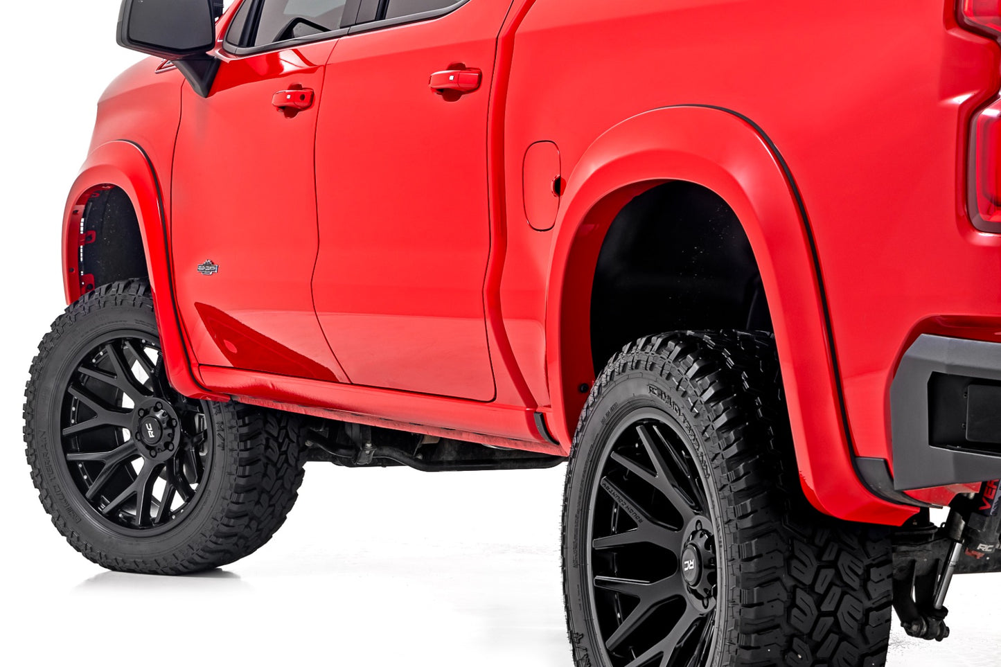 Fender Flares | Sport | GXN Deep Bronze | Chevy Silverado 1500 2WD/4WD (2019-2025 & Classic)