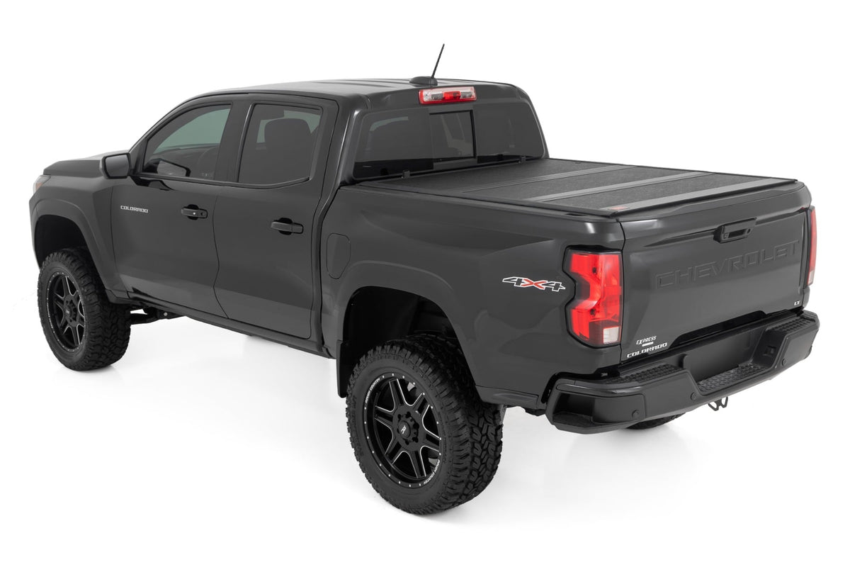 Hard Low Profile Bed Cover | 5' Bed | Chevy/GMC Canyon/Colorado (15-26)