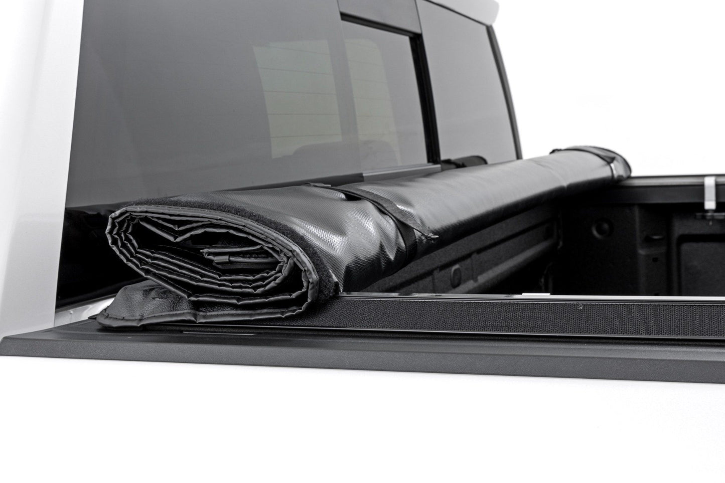 Soft Roll Up Bed Cover | 5'10" Bed | Chevy/GMC Sierra 1500 (19-25)/Silverado 1500 (19-25)