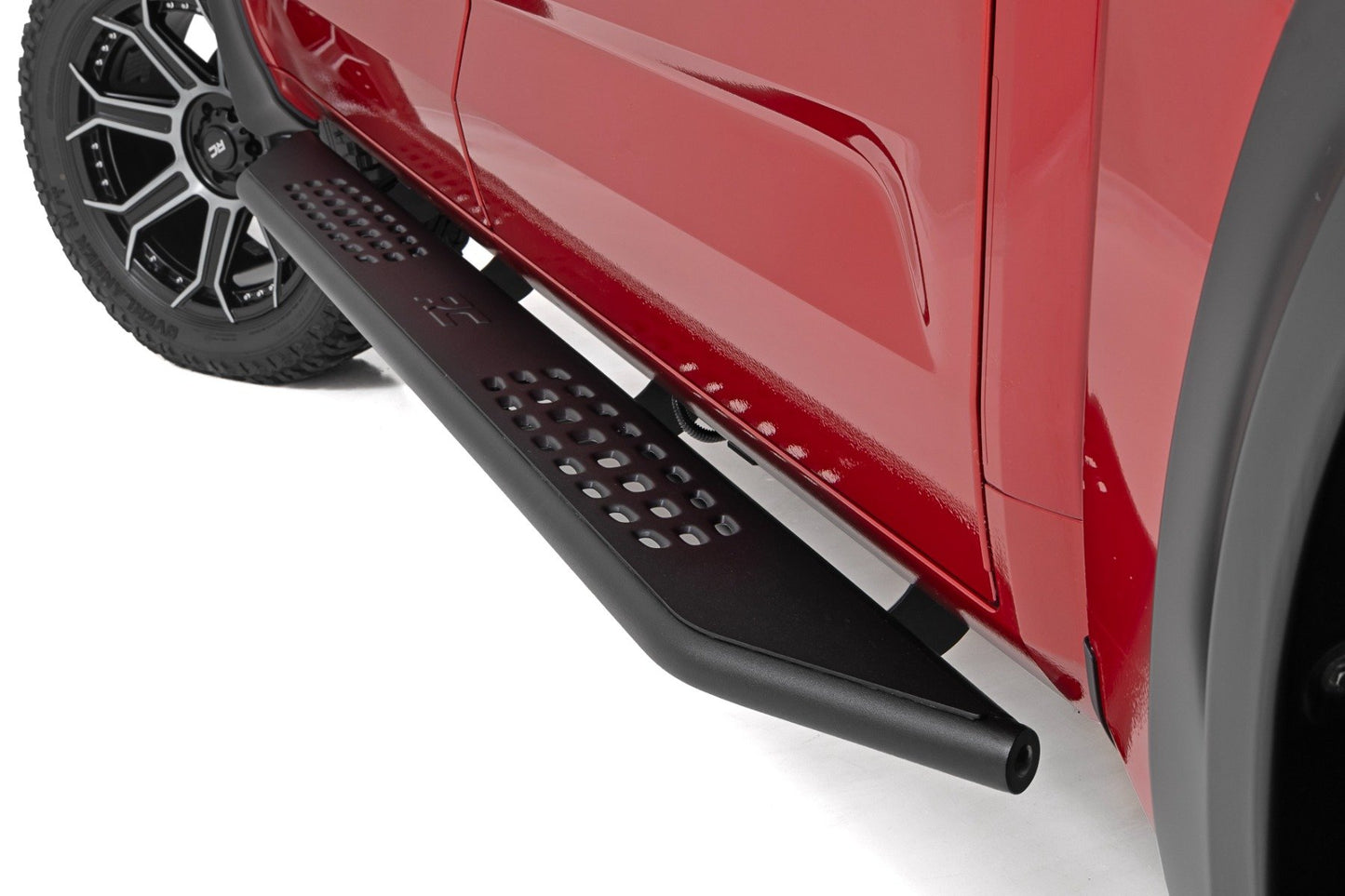 OV2 Running Boards | Side Step Bars | Crew Cab | Toyota Tundra 2WD/4WD (22-25)