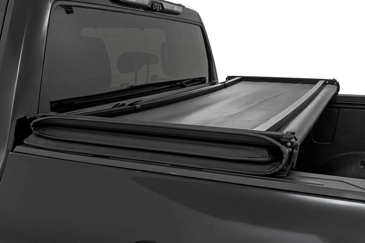Soft Tri-Fold Bed Cover | With & W/O OE Rails | 6'7" Bed | Toyota Tundra (22-26)
