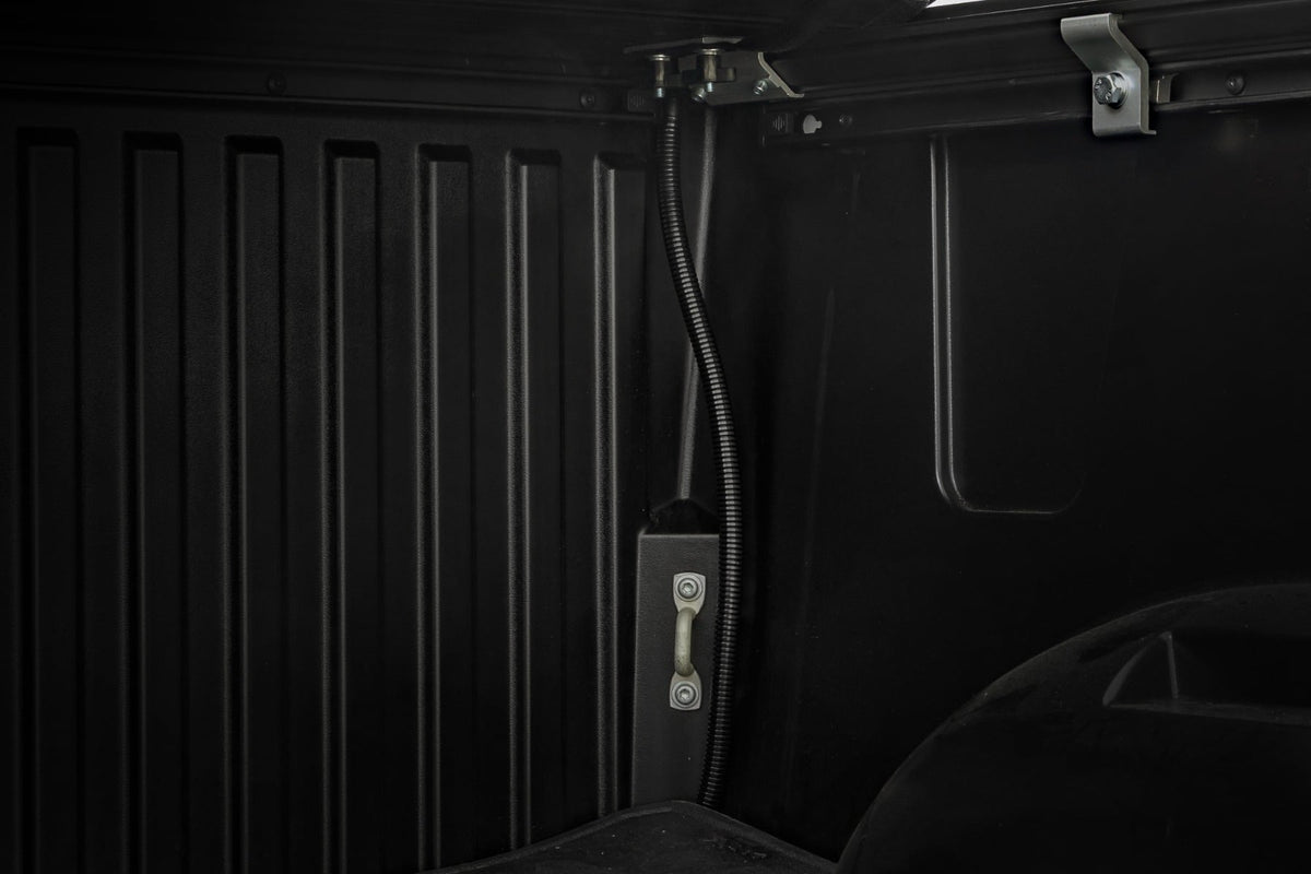 Hard Roll Up Bed Cover | 5'7" Bed | Toyota Tundra 2WD/4WD (2022-2026)