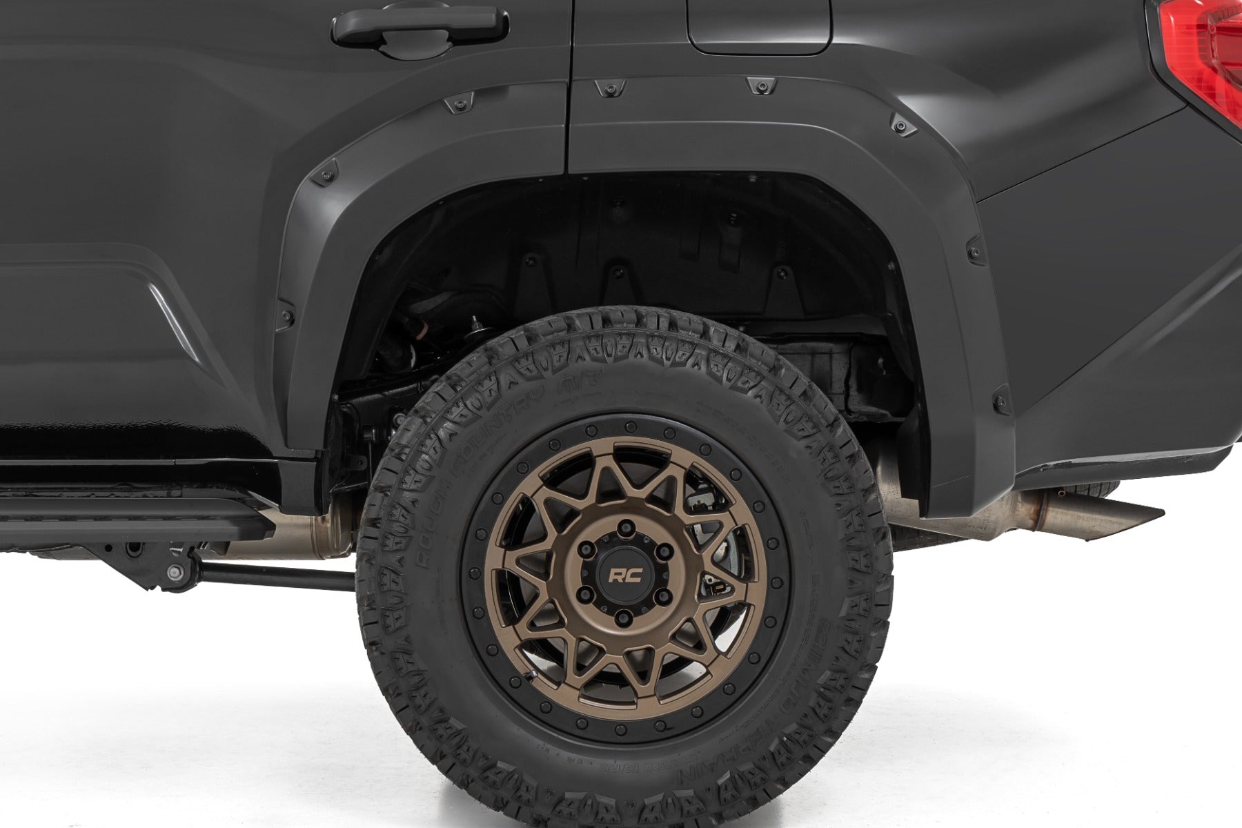 Pocket Fender Flares | 202 Gloss Black | Toyota 4Runner 2WD/4WD (2025-2026)