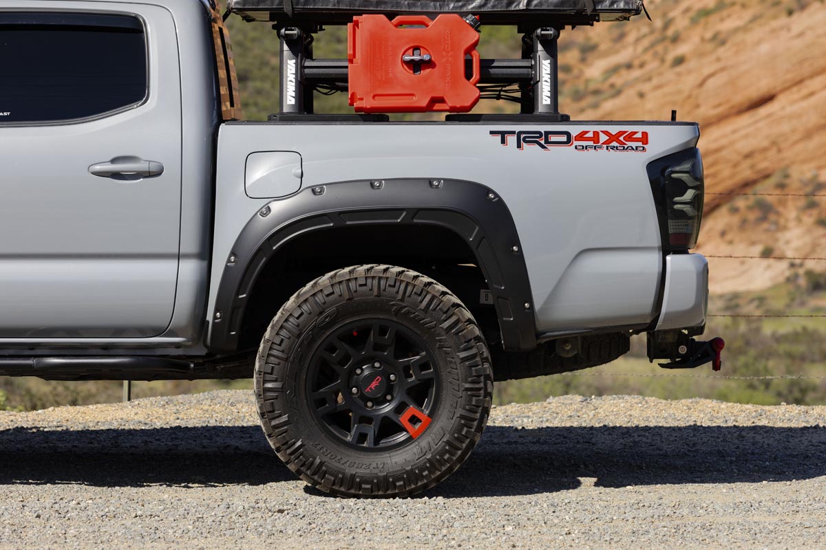 Fender Flares | Defender | 4V6 Quicksand | Toyota Tacoma 2WD/4WD (2016-2023)
