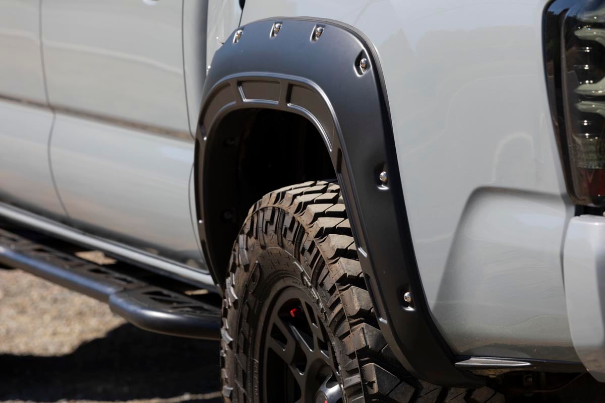 Fender Flares | Defender | 4V6 Quicksand | Toyota Tacoma 2WD/4WD (2016-2023)