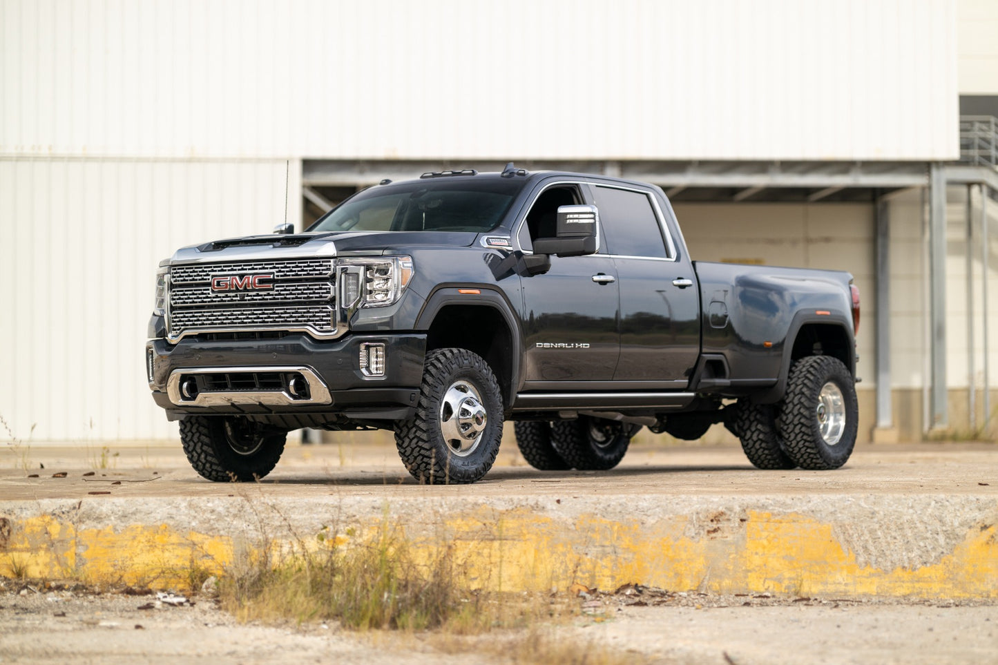 3 Inch Lift Kit | UCAs | V2 | Chevy/GMC Sierra 3500 HD/Silverado 3500 HD (20-25)