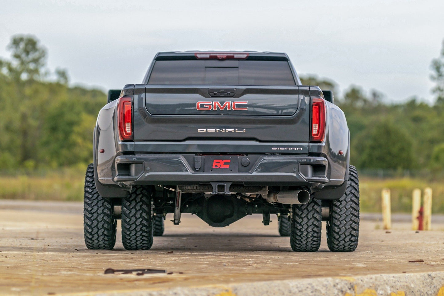 3 Inch Lift Kit | UCAs | V2 | Chevy/GMC Sierra 3500 HD/Silverado 3500 HD (20-25)