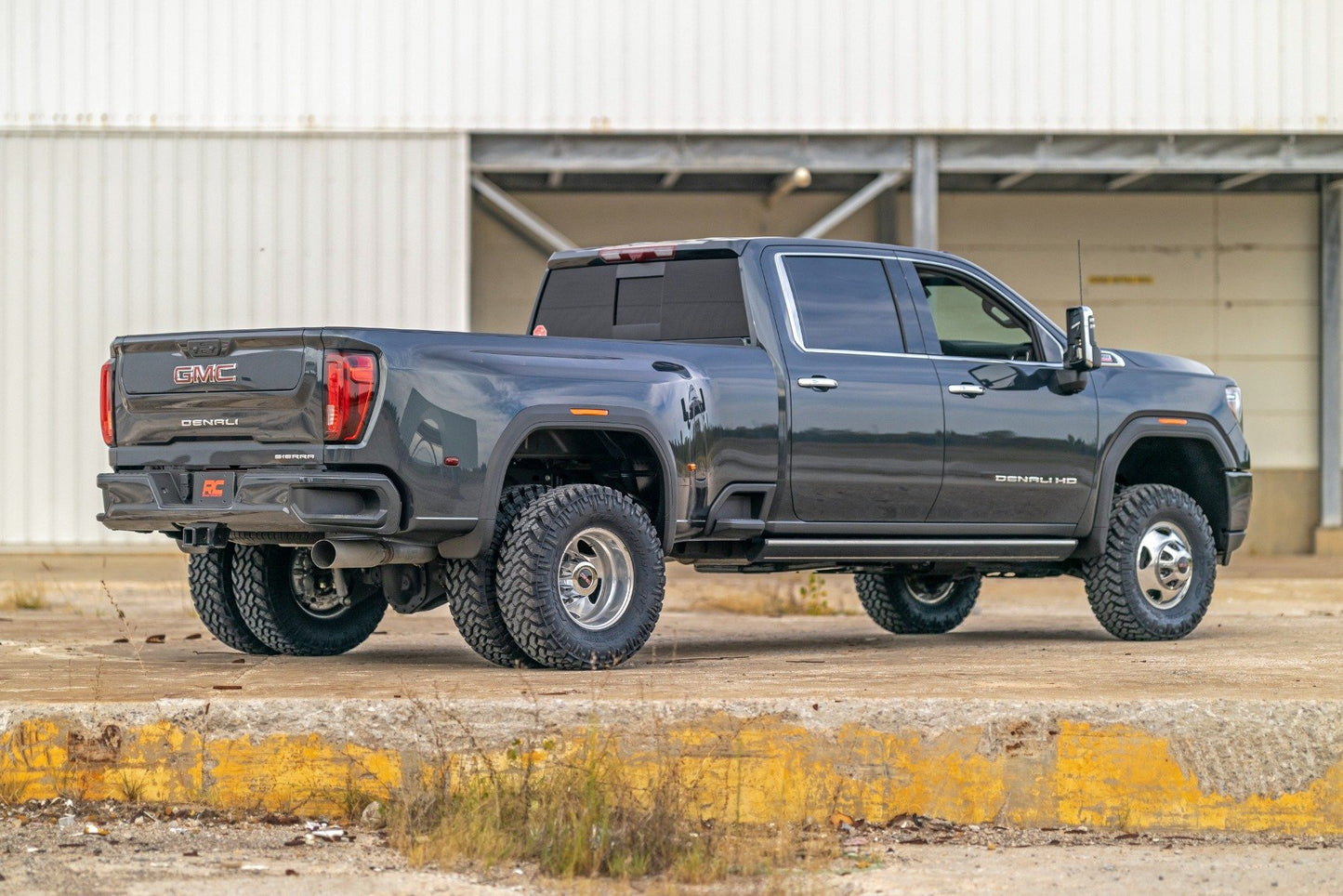 3 Inch Lift Kit | Chevy/GMC Sierra 3500 HD/Silverado 3500 HD 2WD/4WD (20-25)