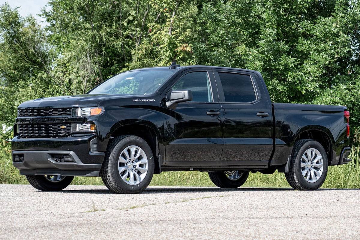 Lowering Shackles | 1-1.5 Inch | Chevy/GMC Sierra 1500 (19-25)/Silverado 1500 (19-25)