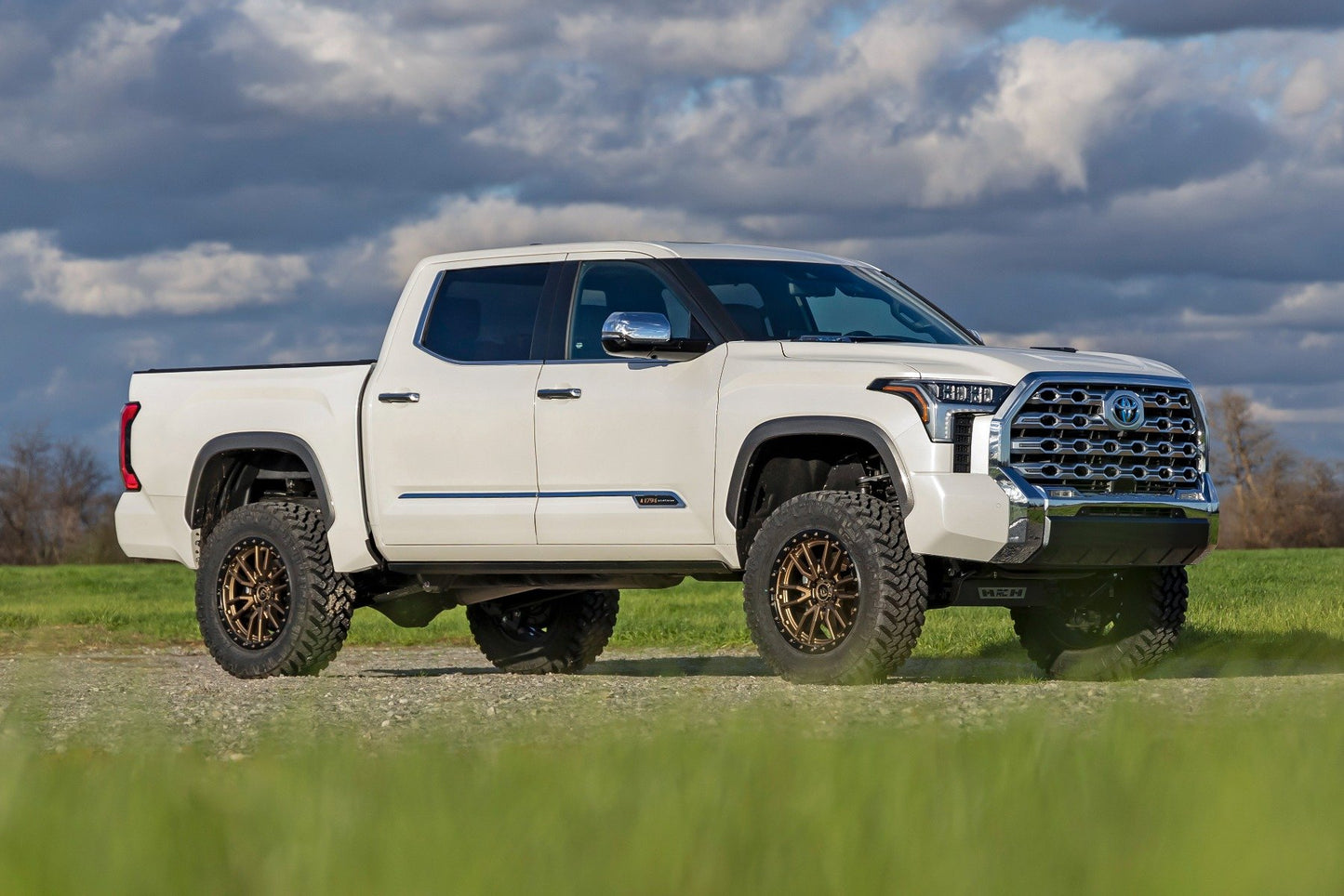 6 Inch Lift Kit | OE Air Ride | Toyota Tundra 2WD/4WD (2022-2025)