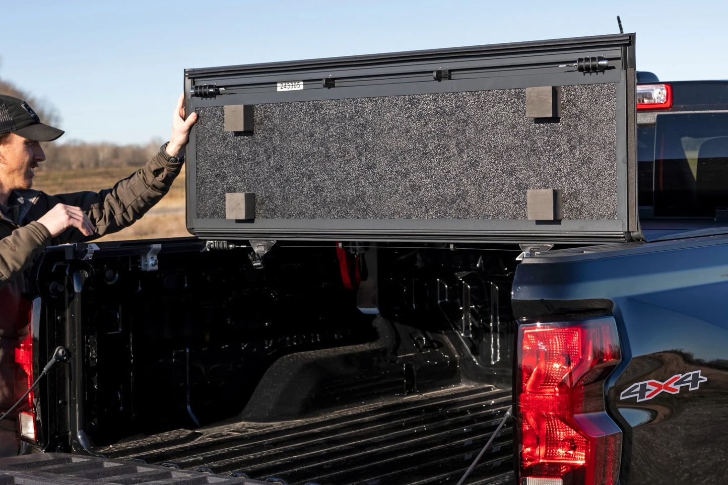 Hard Low Profile Bed Cover for 2015-2022 Colorado and Canyon