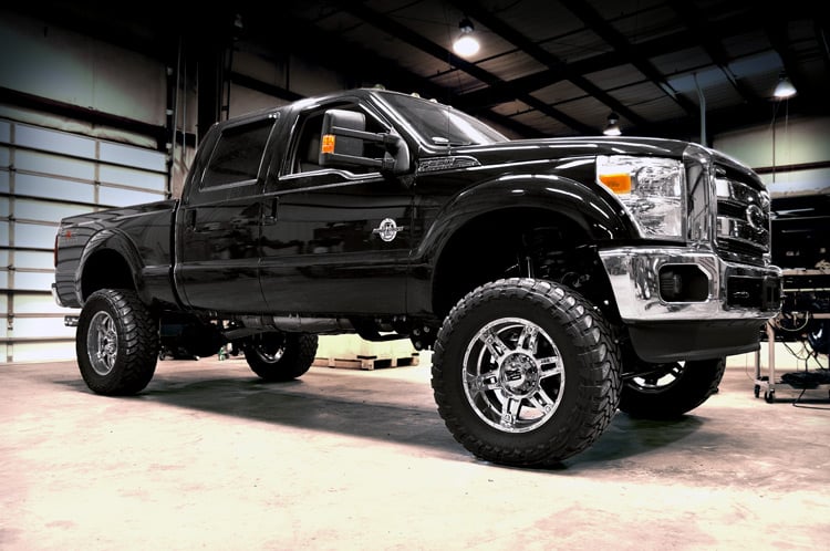 6 Inch Lift Kit | 4 Link | OVLD | M1 | Ford F-250 Super Duty 4WD (2015-2016)