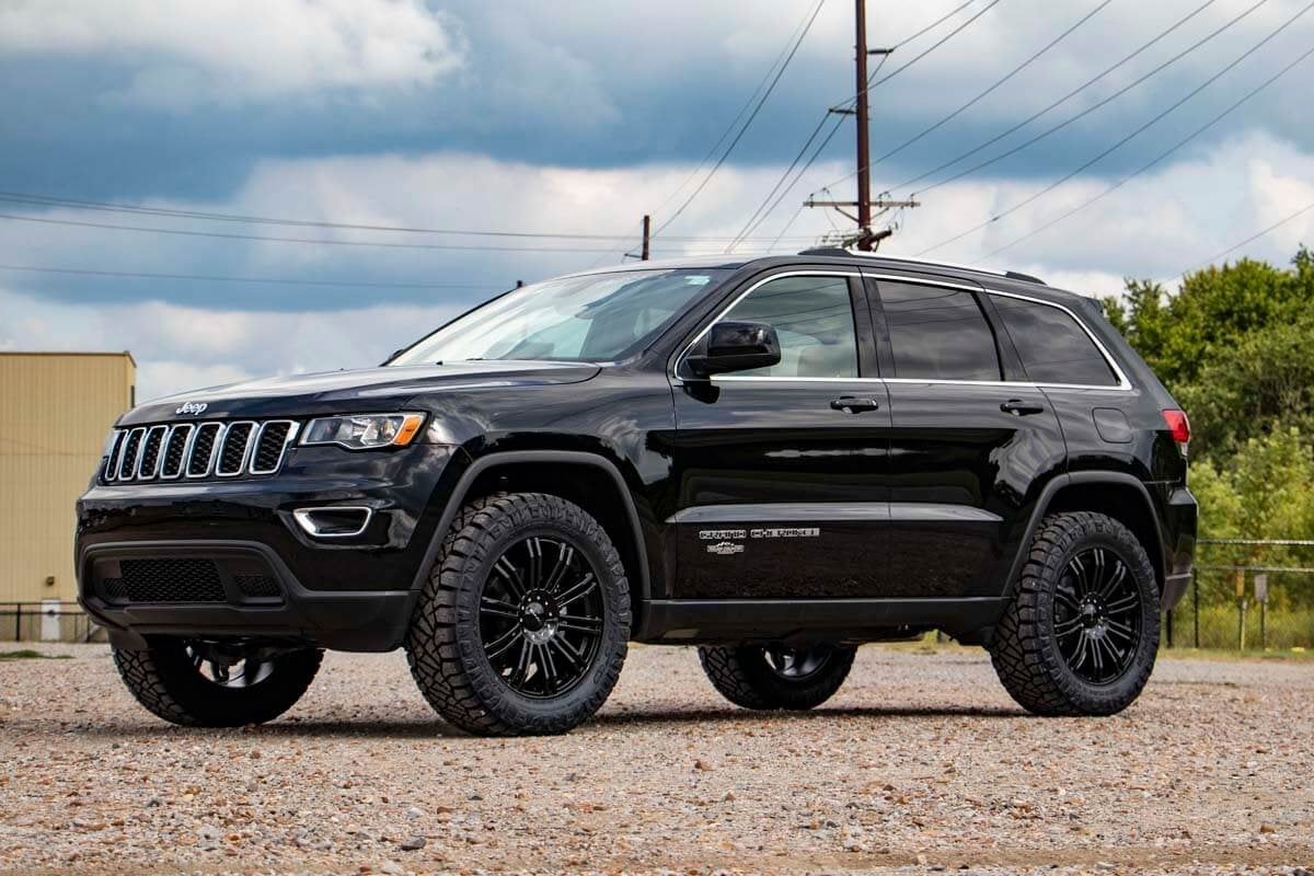 2.5 Inch Lift Kit | N3 Struts | Jeep Grand Cherokee 4WD (2011-2015)