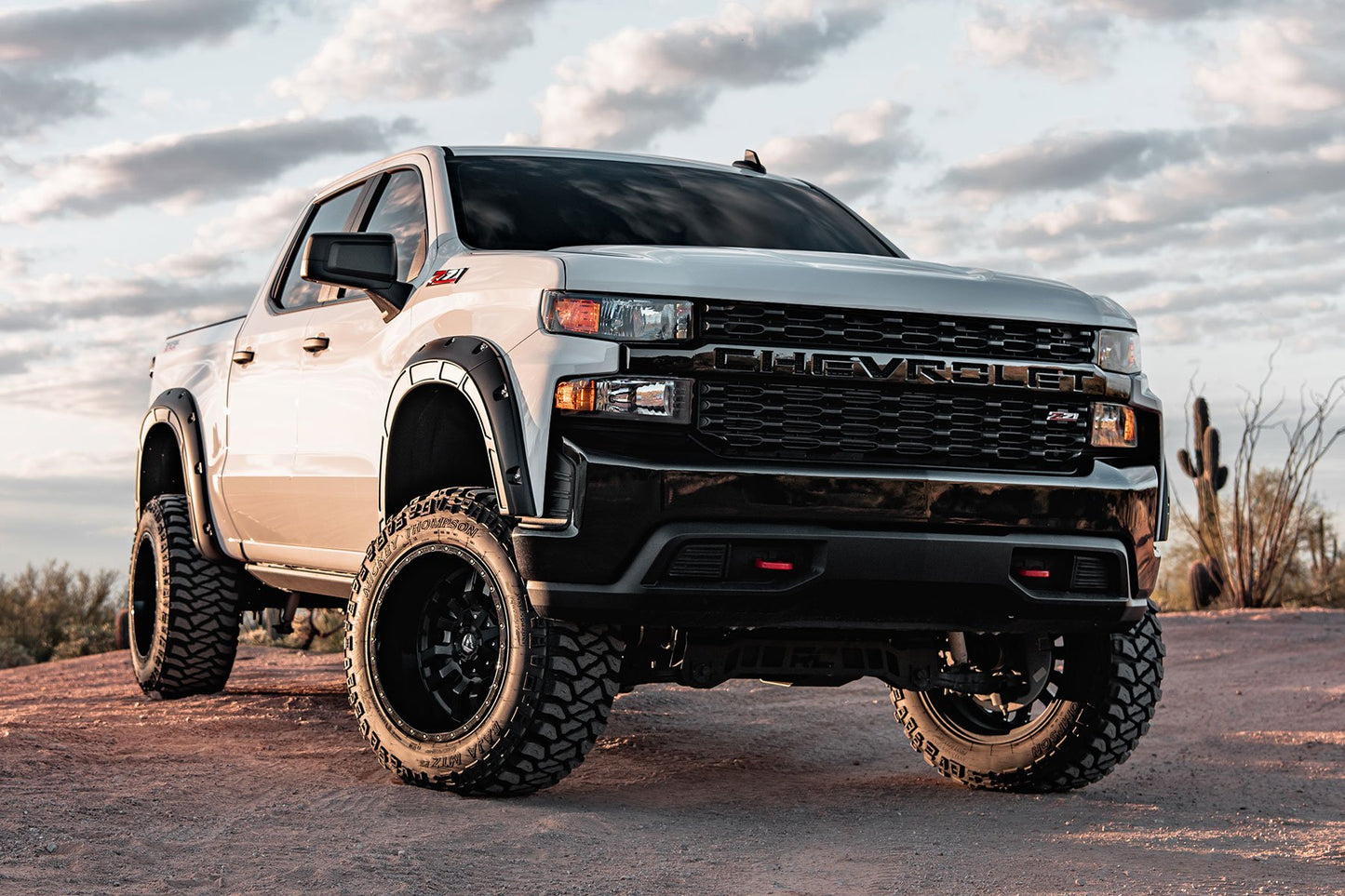 Fender Flares | Defender | GJI Shadow Gray | Chevy Silverado 1500 2WD/4WD (2019-2025 & Classic)