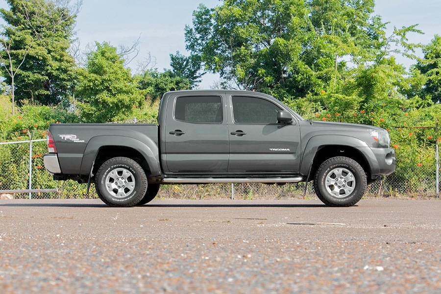 2 Inch Leveling Kit | Aluminum | Red | Toyota Tacoma 2WD/4WD (2005-2023)